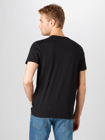 GUESS T-Shirt in Schwarz