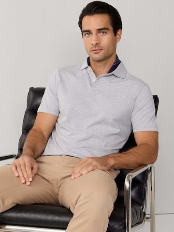 Maglietta 'PIMA' di Hackett London in grigio