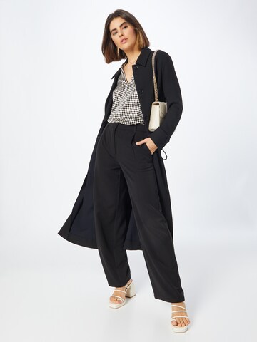 Neo Noir Bluse 'Herdis' i hvid