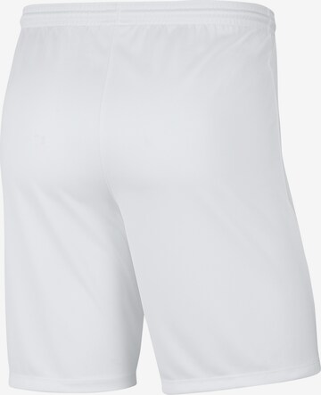 regular Pantaloni sportivi 'Dry Park III' di NIKE in bianco