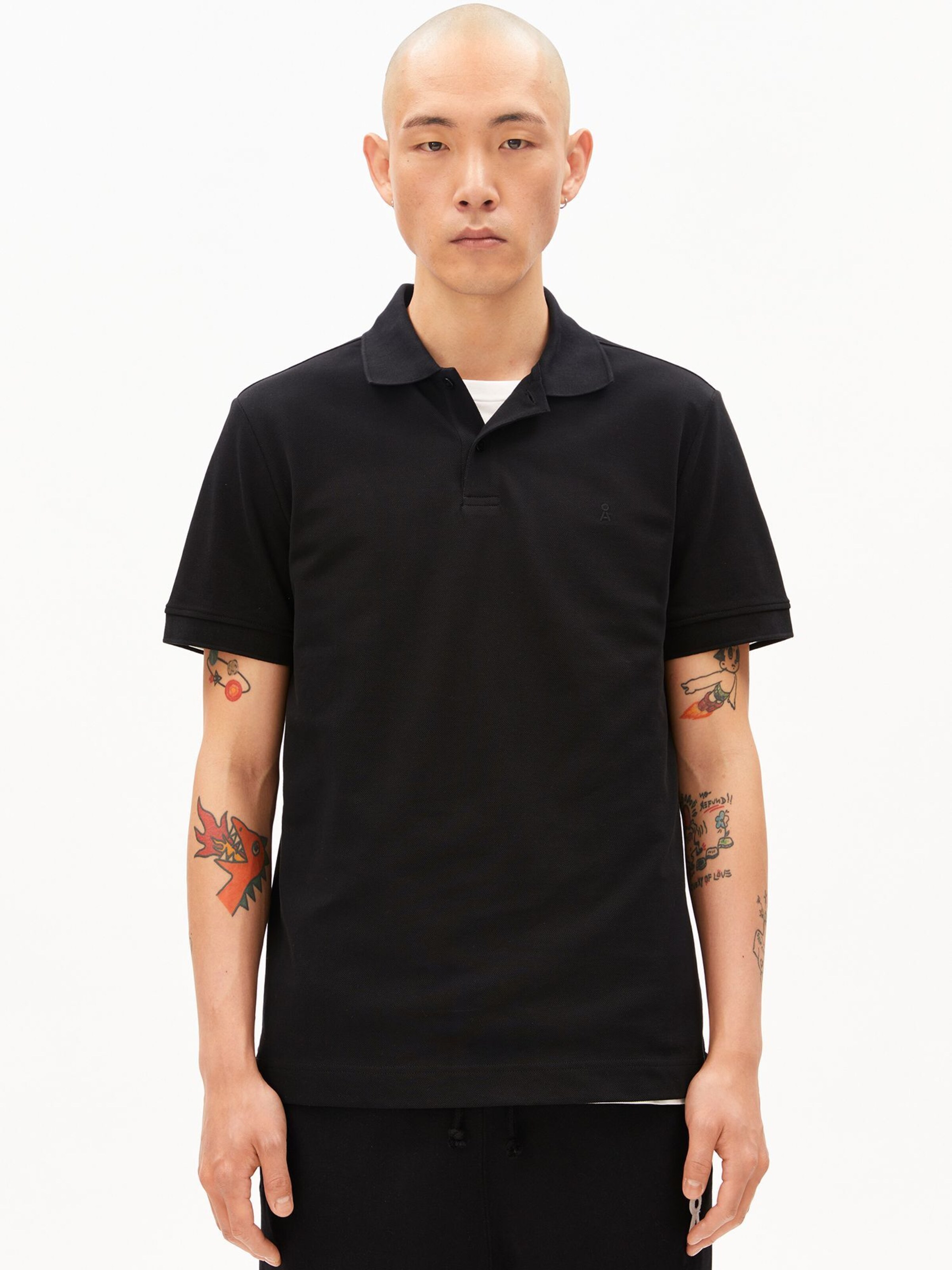 ARMEDANGELS Polo- Shirt in Schwarz: Vorderseite