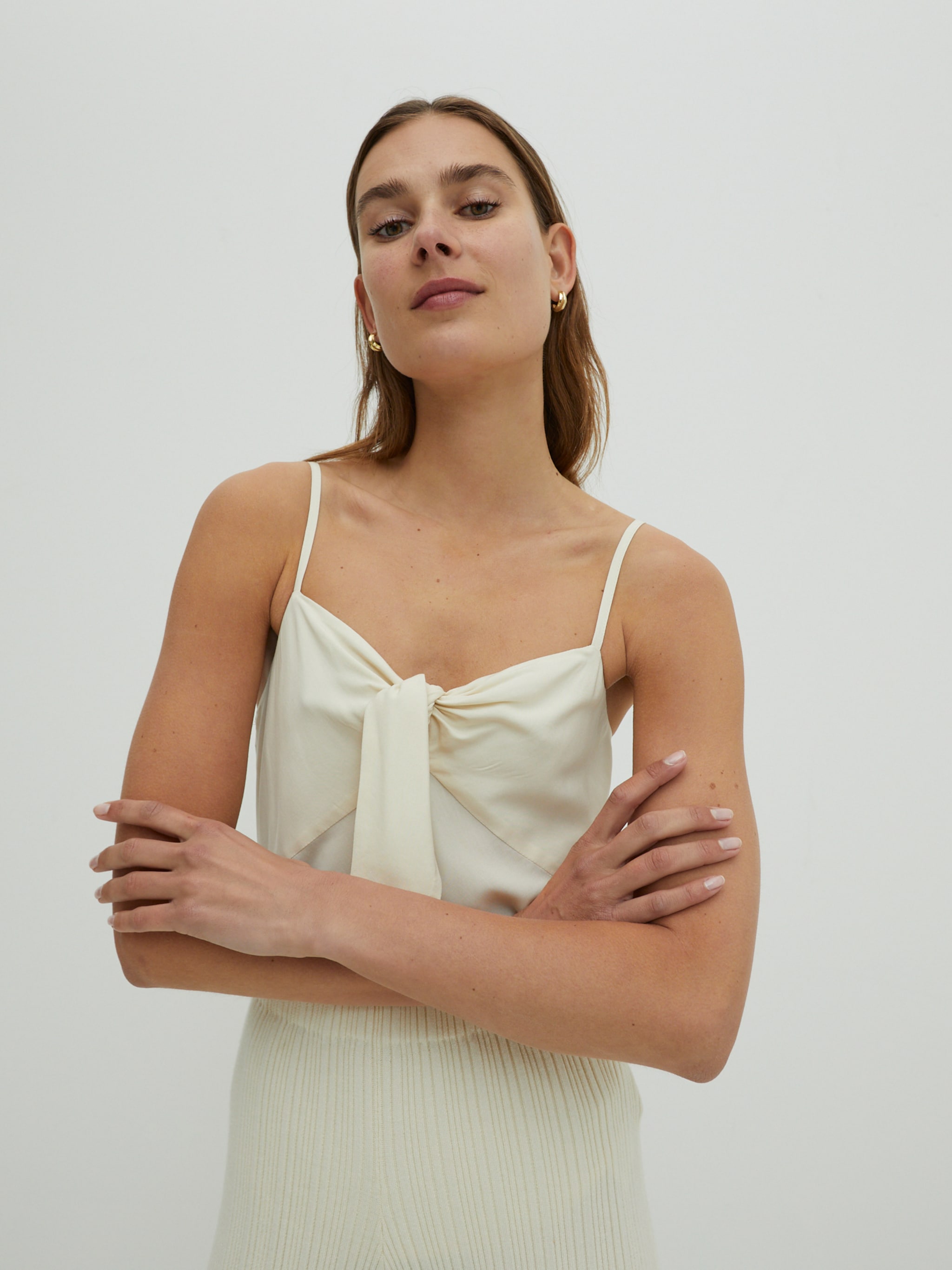 EDITED Produkte Top 'Eloise' beige