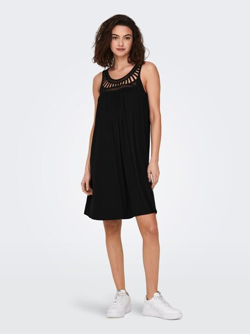 Rochie de la ONLY pe negru