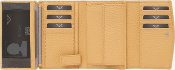 VOi Wallet in Yellow