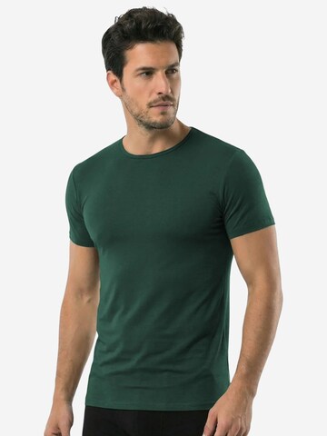 T-Shirt 'T-Shirts' ÖTS en vert : devant