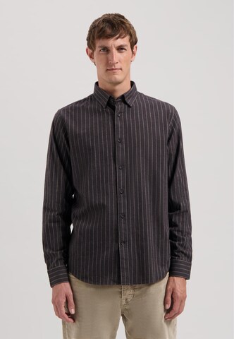 Coupe regular Chemise 'Anthony' Dstrezzed en noir : devant