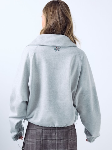 Next Sweatshirt in Grau