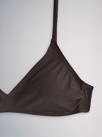 The Set Triangel Bikinitop in Beige