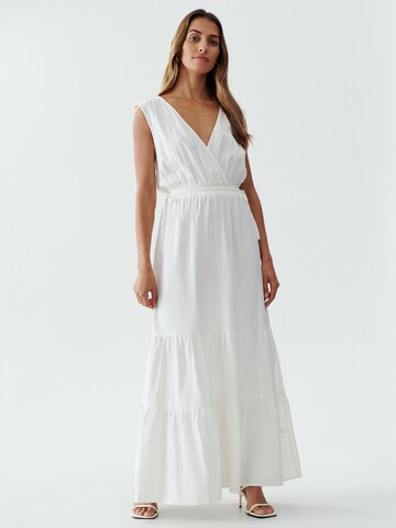 Robe d’été 'ELIZA' The Fated en blanc