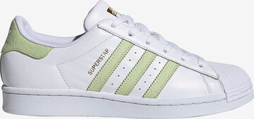 balts ADIDAS ORIGINALS Zemie brīvā laika apavi 'SUPERSTAR'