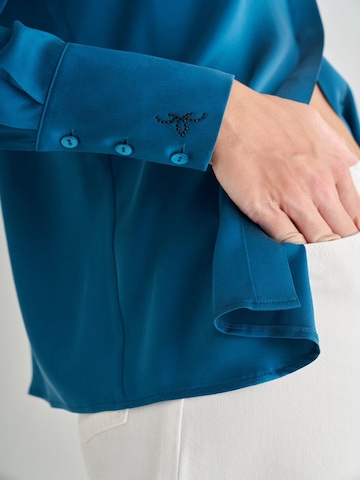 SILK & CASHMERE Shirt in Blauw