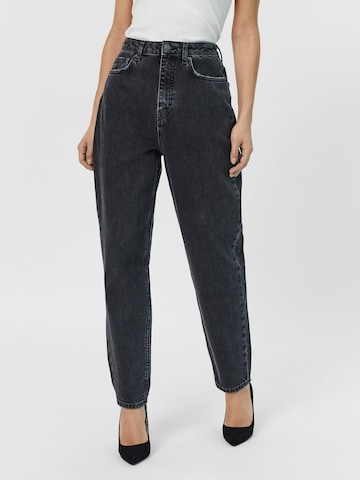 Loosefit Jean 'Zoe' VERO MODA en noir : devant