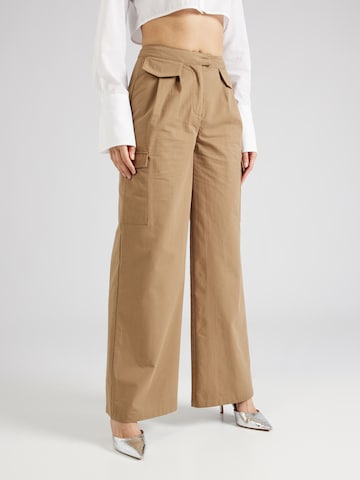 Wide leg Pantaloni cu buzunare de la Misspap pe maro: față