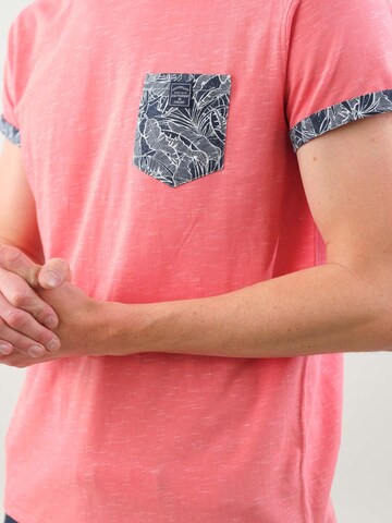 T-Shirt 'Shamar' Deeluxe en rose