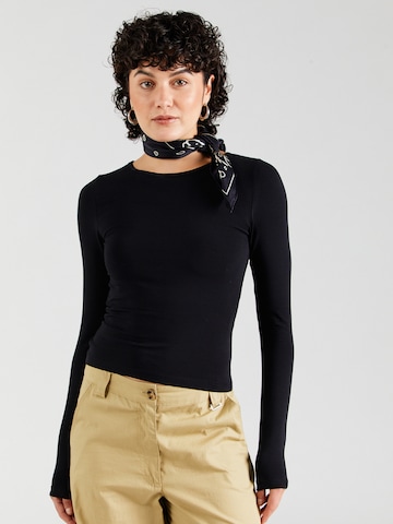 Noisy may Top 'NMASH' in Black: front