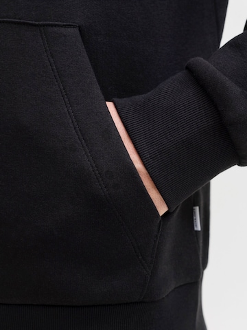 JACK & JONES Sweatshirt 'JJECORP' i sort