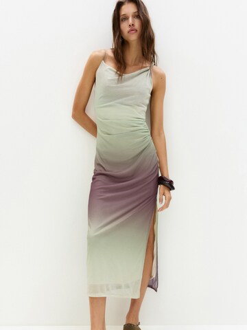 Robe Pull&Bear en vert : devant