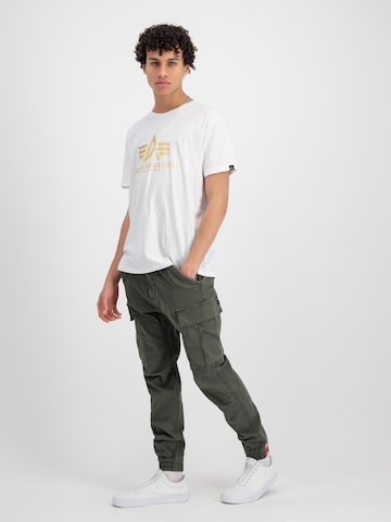 ALPHA INDUSTRIES Tapered Cargo nadrágok 'Airman' - szürke