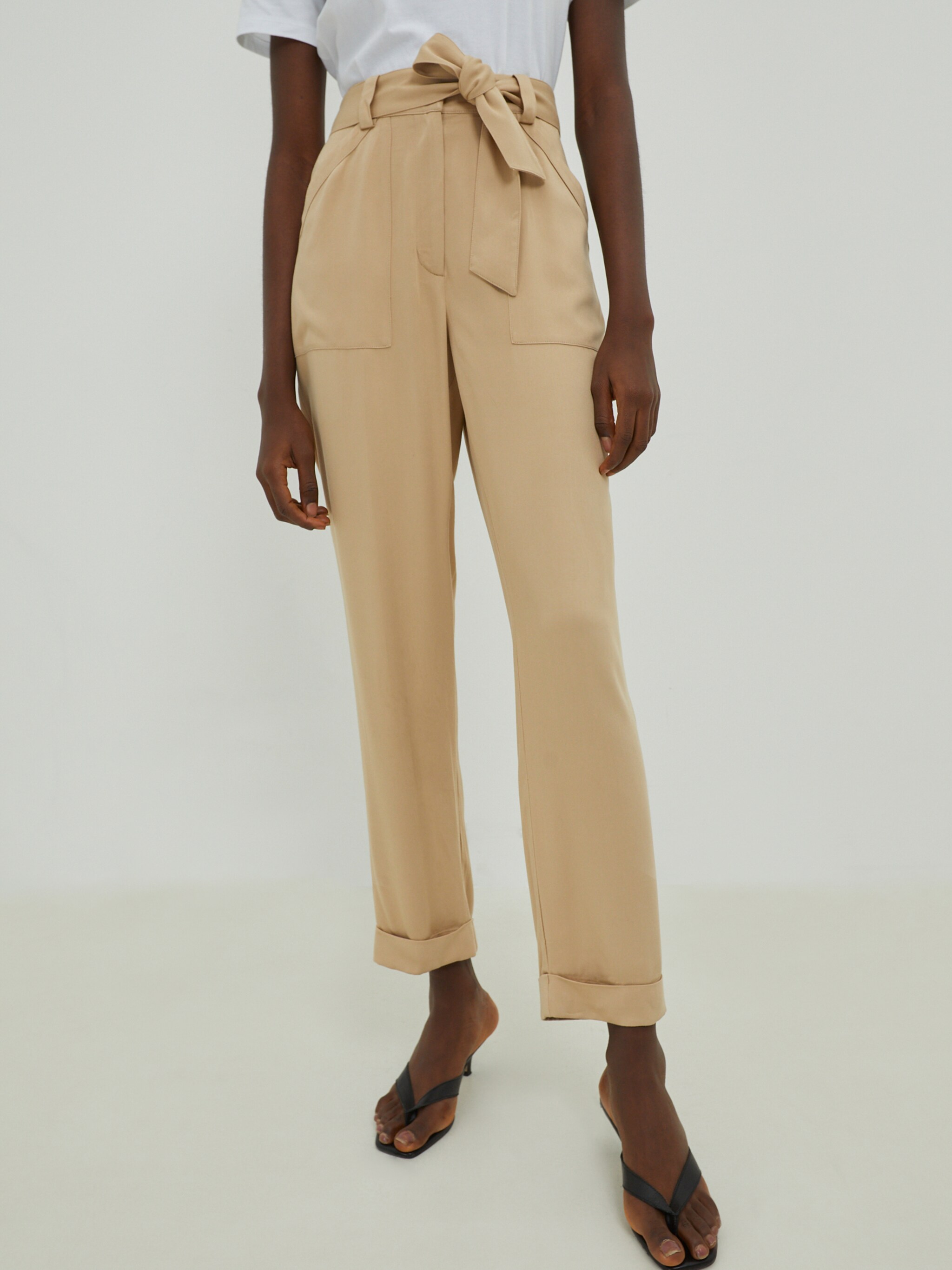 EDITED Produits Pantalon 'Ivy' beige
