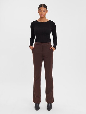 VERO MODA Flared Broek 'Lucca' in Zwart