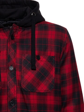 King Kerosin Regular fit Button Up Shirt in Red