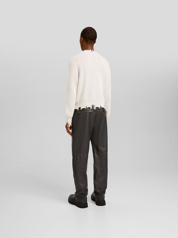 Bershka Regular Broek in Grijs