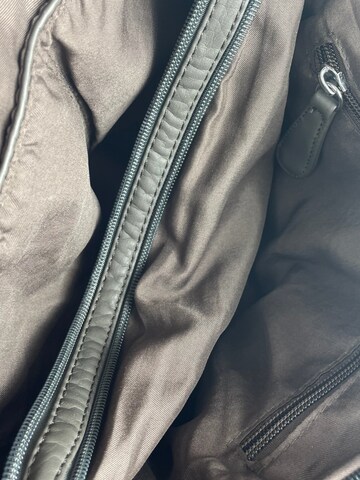 Kumixi Handtasche in Grau