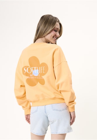 OH APRIL Sweatshirt 'Soft Life' in Orange: Vorderseite