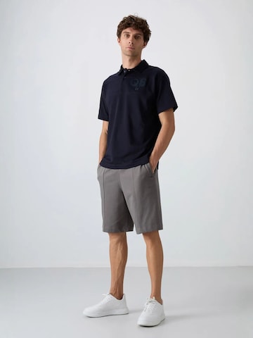 Tommy Life Regular Pants in Grey