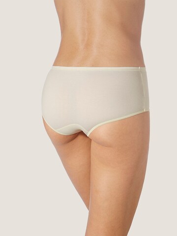 zd ZERO DEFECTS Panty 'Circe soy fiber hipster panties' in Weiß