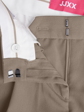 regular Pantaloni con piega frontale di JJXX in marrone