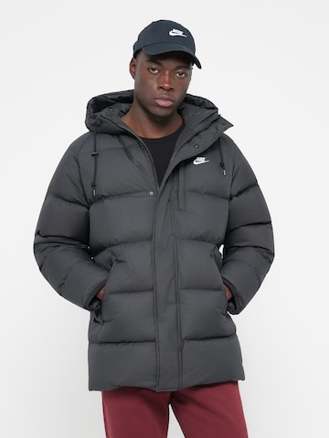 Nike Sportswear Vinterjacka 'CLUB 550' i svart