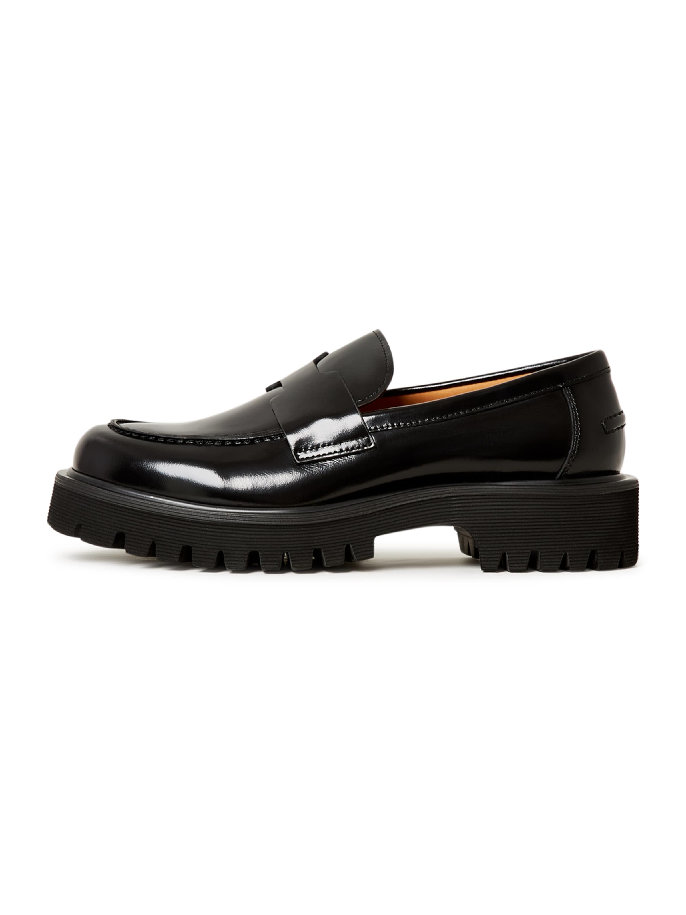 CESARE GASPARI Moccasin in Black: front