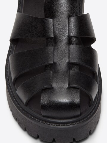 TIMBERLAND - Sandalias con hebilla 'Fisherman' en negro