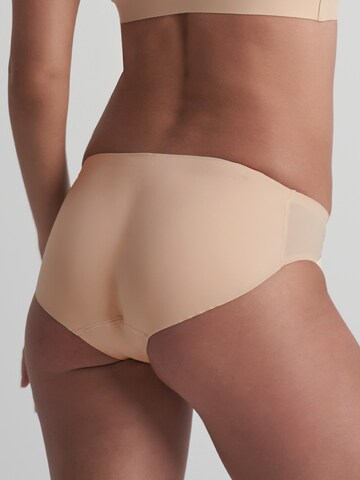 Slip scultant ' Padded Panties Low Waist ' Bye Bra en beige