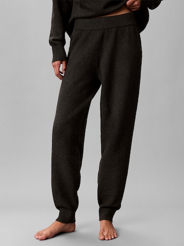 Pantalon de pyjama Calvin Klein en noir : devant