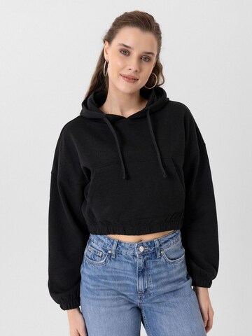 Jacey Quinn Sweatshirt 'Dora' in Schwarz: Vorderseite