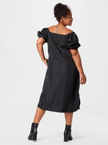 EVOKED Kleid in Schwarz