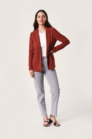 Blazer 'Shirley' SOAKED IN LUXURY en rouge