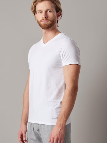 Maglietta di OWN Off With Nature in bianco