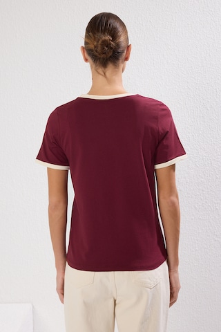 Trendyol Shirt in Red