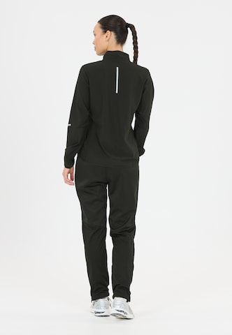 ENDURANCE Laufjacke 'Sarika' in Schwarz