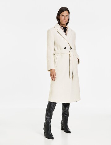 GERRY WEBER Ανοιξιάτικο και φθινοπωρινό παλτό σε λευκό