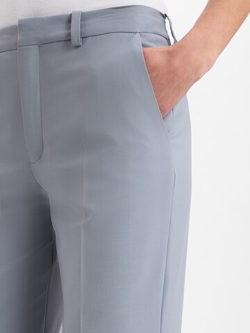 Bootcut Pantalon à plis 'Argue' DRYKORN en bleu