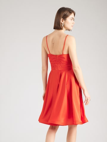 mascara Коктейльное платье в Красный