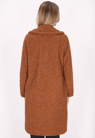 MYMO Between-Seasons Coat in Brown