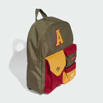 ADIDAS ORIGINALS - Mochila 'Archive' em verde