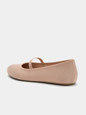 Ballerina con cinturino di Pull&Bear in rosa