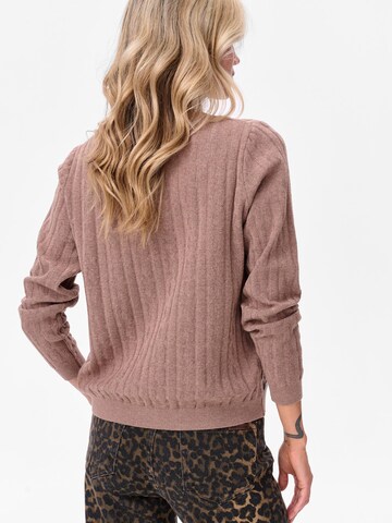 Blue Shadow Sweater in Brown