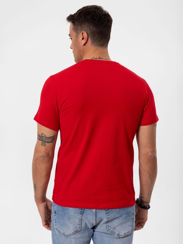 Daniel Hills - Camiseta en rojo